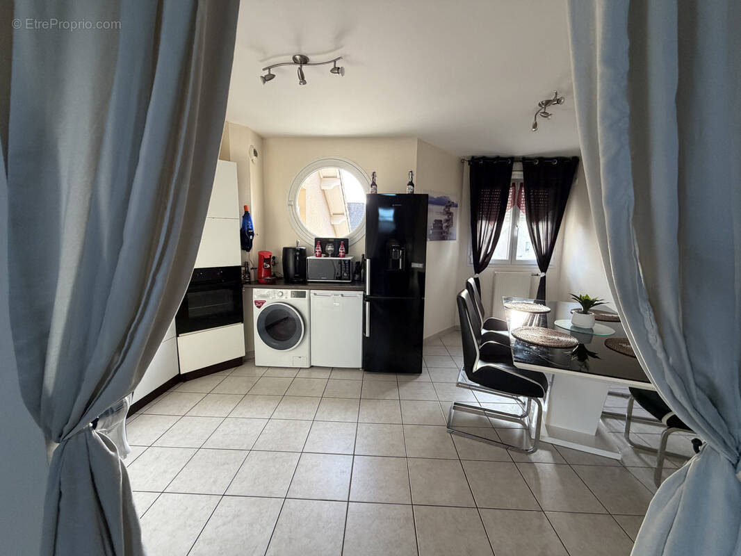 Appartement à RIORGES