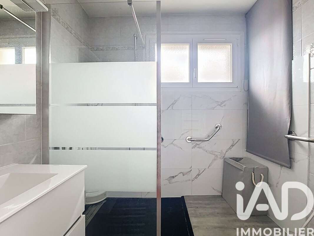 Photo 9 - Maison à VIGNEUX-SUR-SEINE