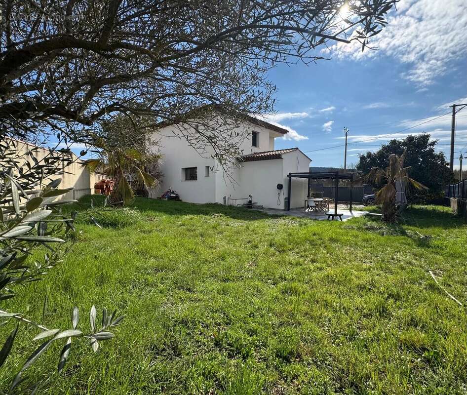 Maison à FORCALQUEIRET