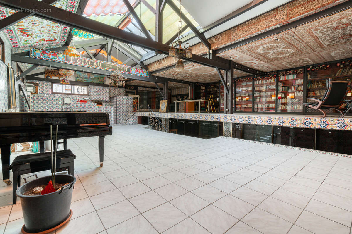 Appartement à PARIS-20E
