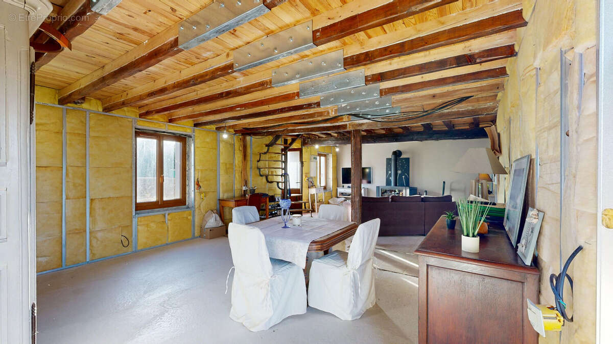 Maison à SAINT-AUBIN-SUR-LOIRE