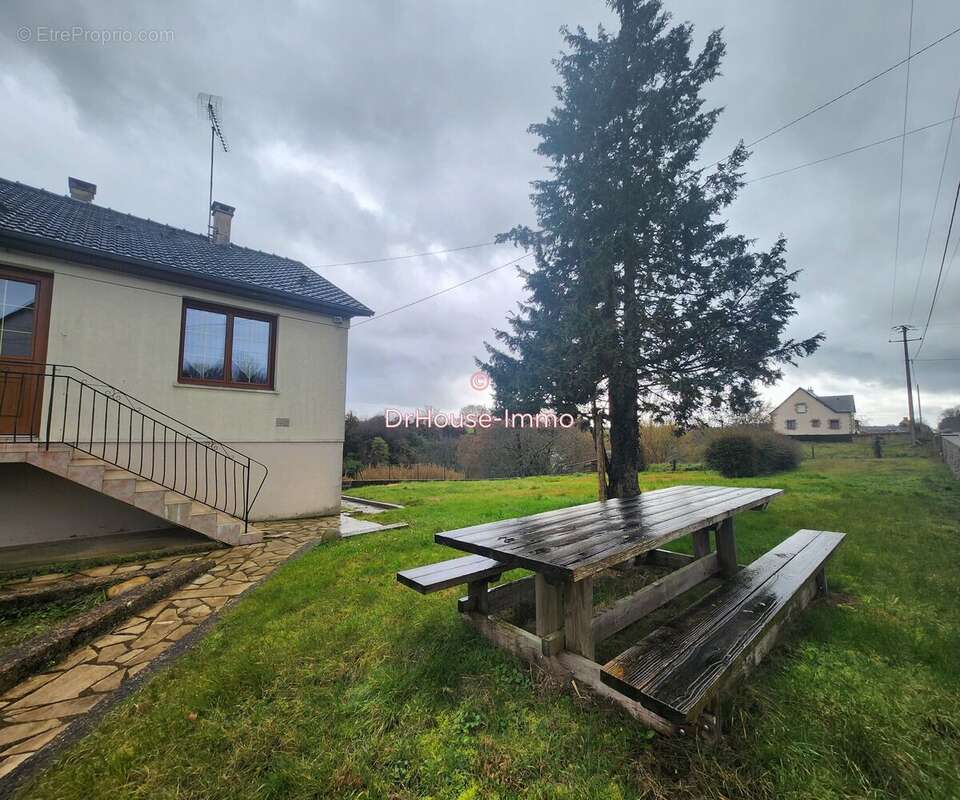 Maison 73 m² à Saint-Aubin-De-Locquenay  - photo 23
