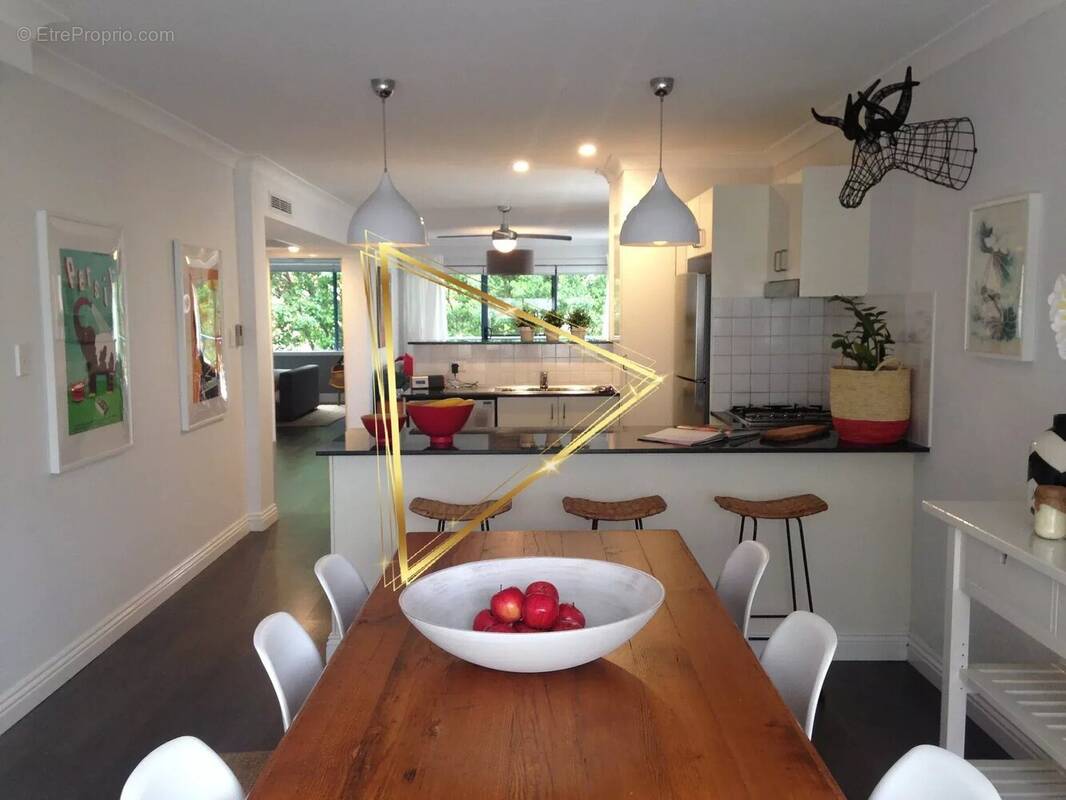 Appartement à AUBERVILLIERS
