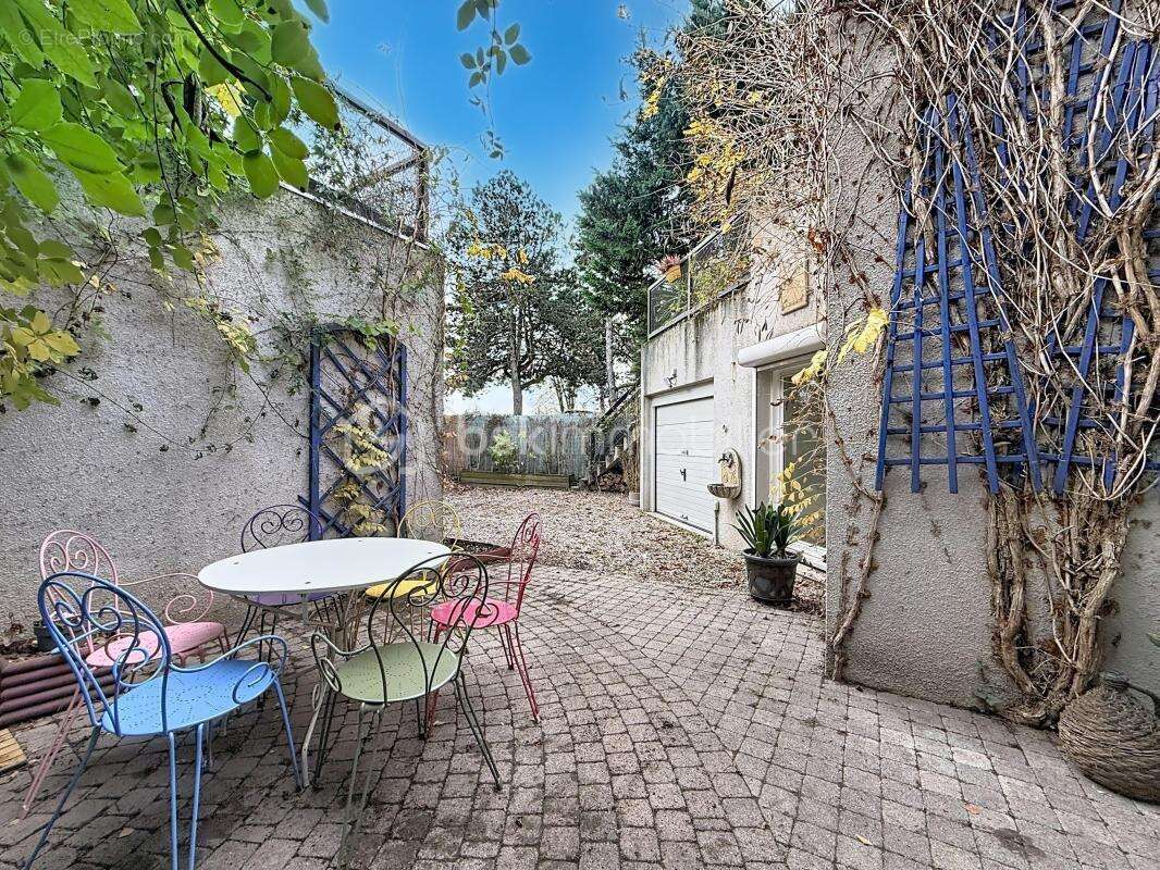 Appartement à SAINT-MARTIN-D&#039;HERES