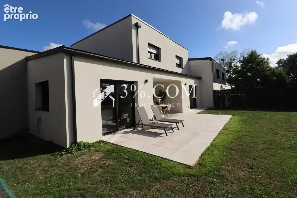 Photo Maison à Crevin au prix de 369 900€