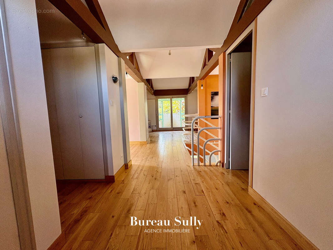 Maison à CHATILLON-SUR-CHALARONNE