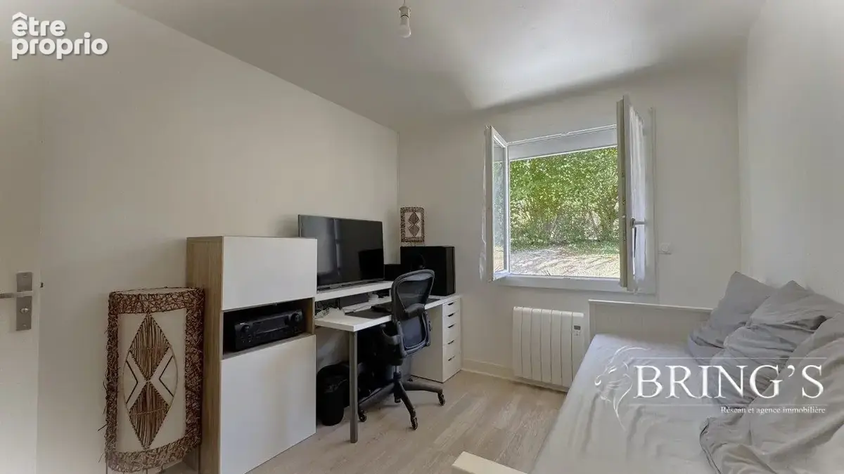 Maison 140 m² à Maulette  - photo 9
