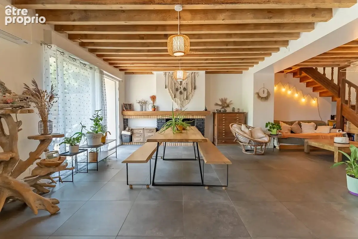 Maison 135 m² à Salles  - photo 4