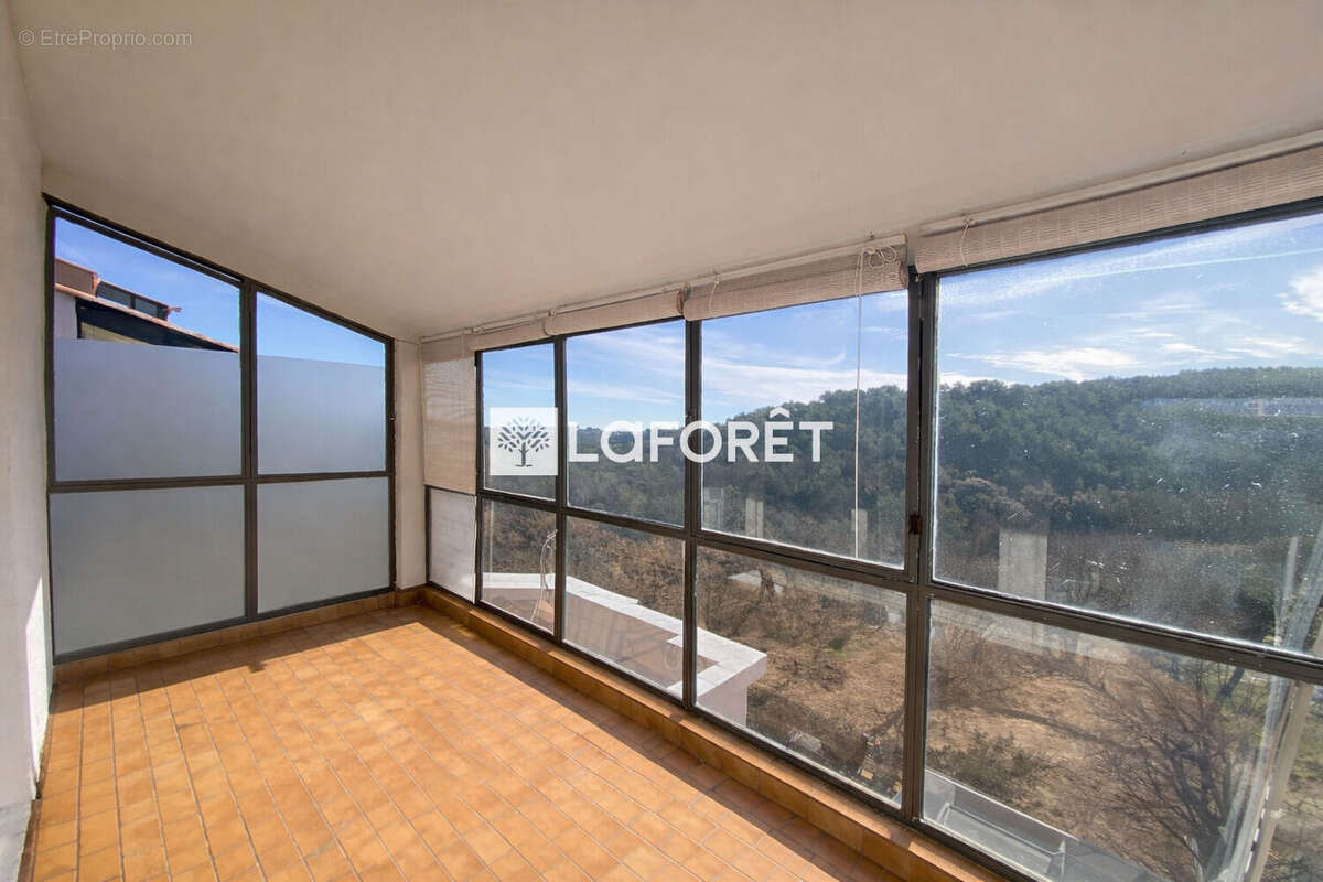 Appartement à VALBONNE