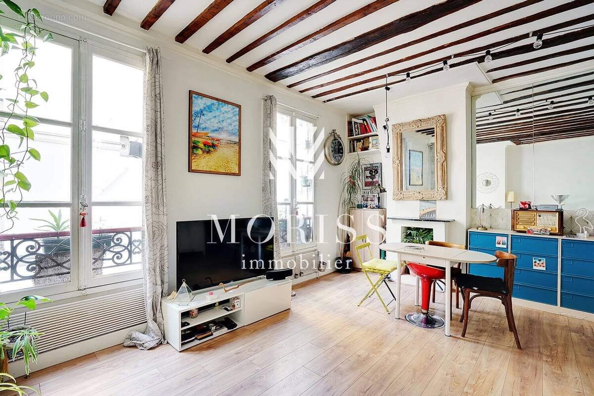 Appartement à PARIS-18E
