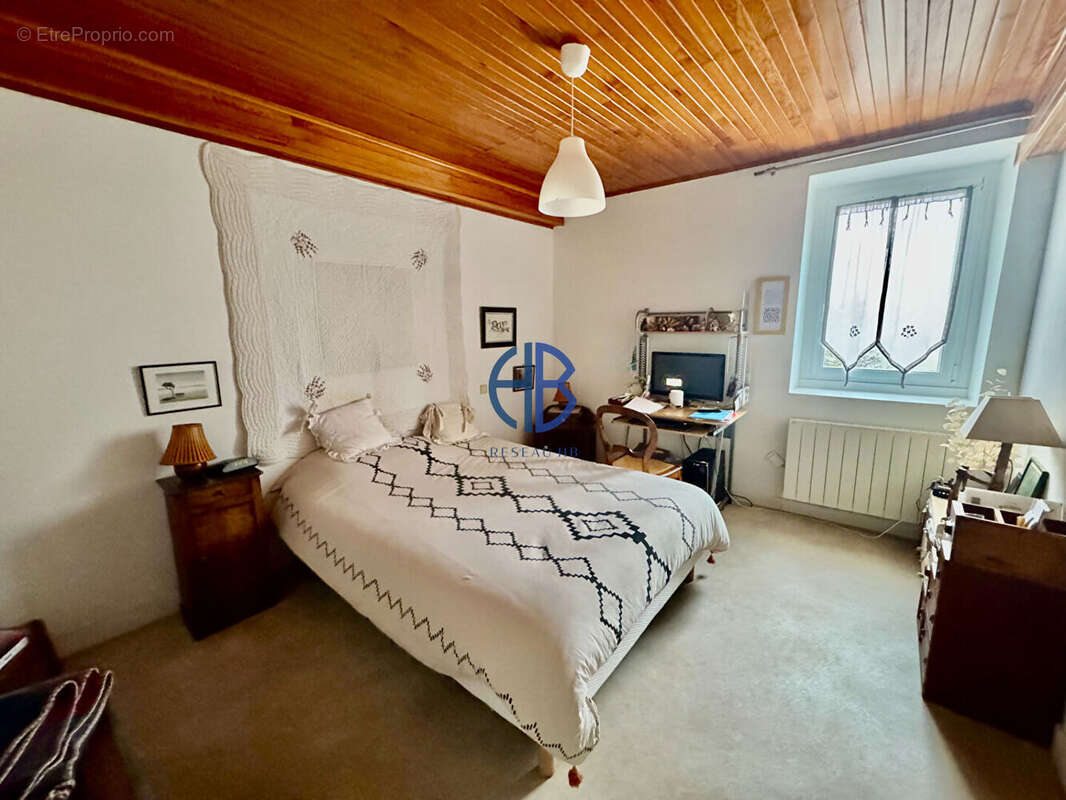 Maison à VILLEBOIS