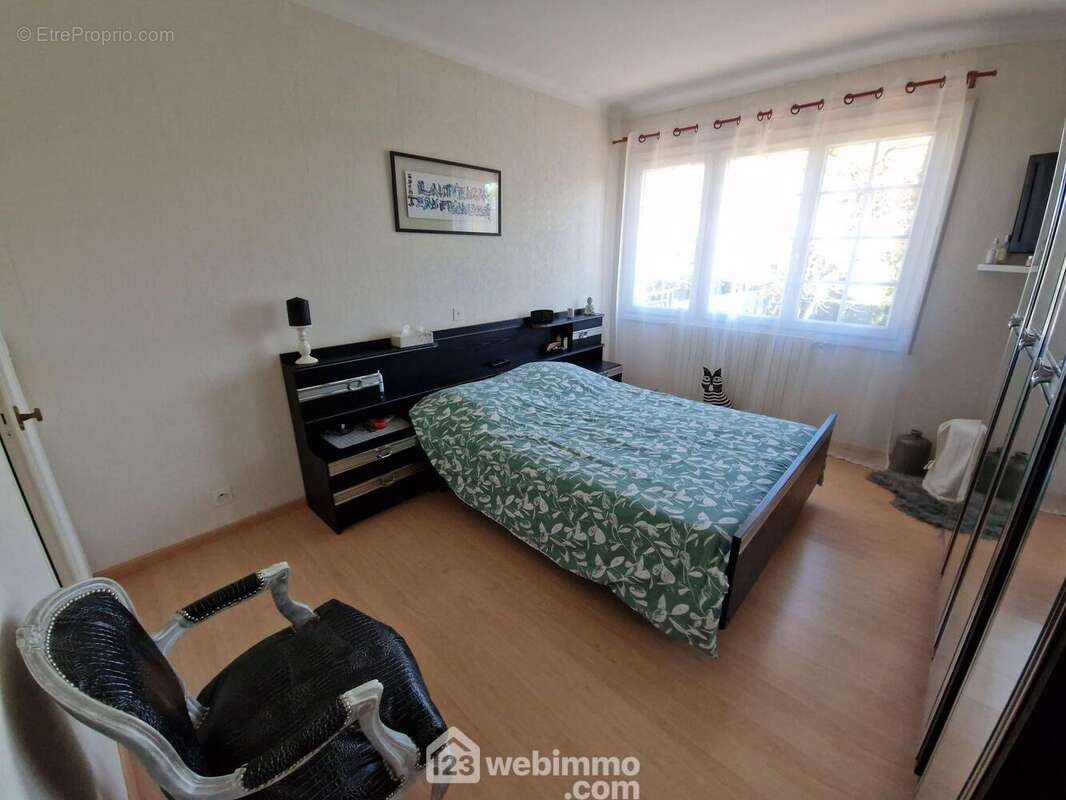 Les chambres du niveau supérieur - Maison à LA ROCHE-SUR-YON