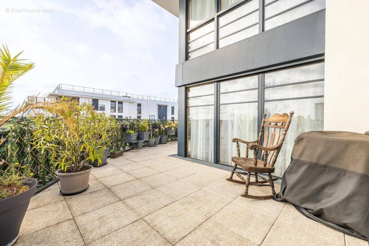 Appartement à THIAIS