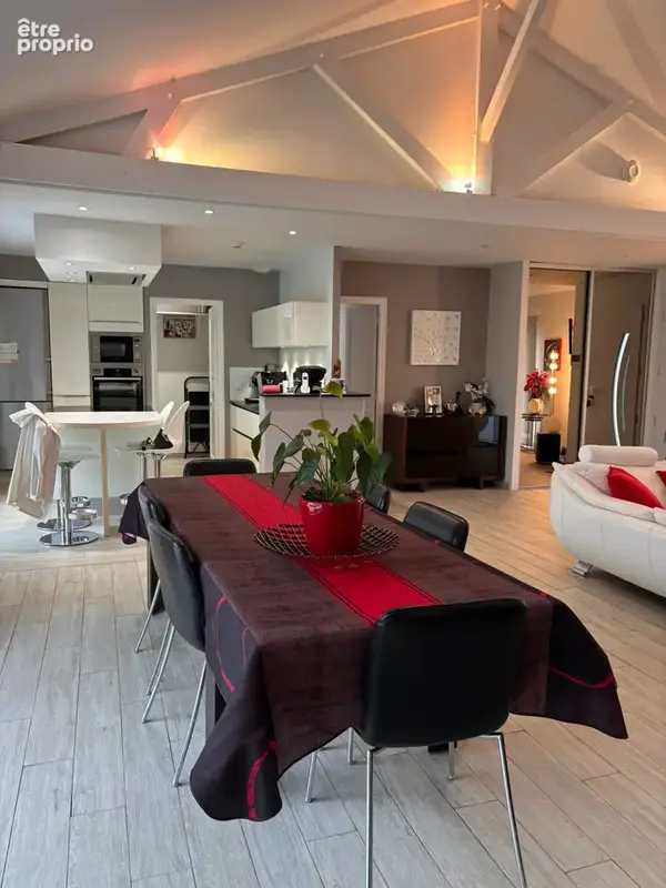 Bourg du CELLIER -  Belle maison plain pied  - 200 m2 - 8 pièces - piscine - photo 20