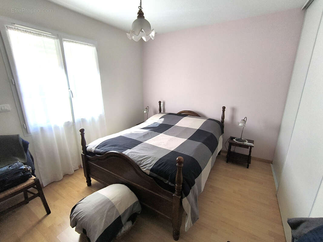 Maison à LA COURONNE