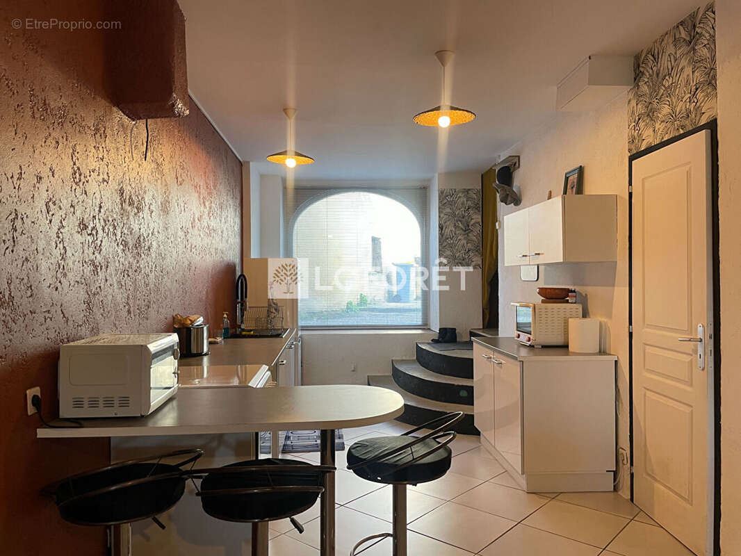 Maison à LONS-LE-SAUNIER