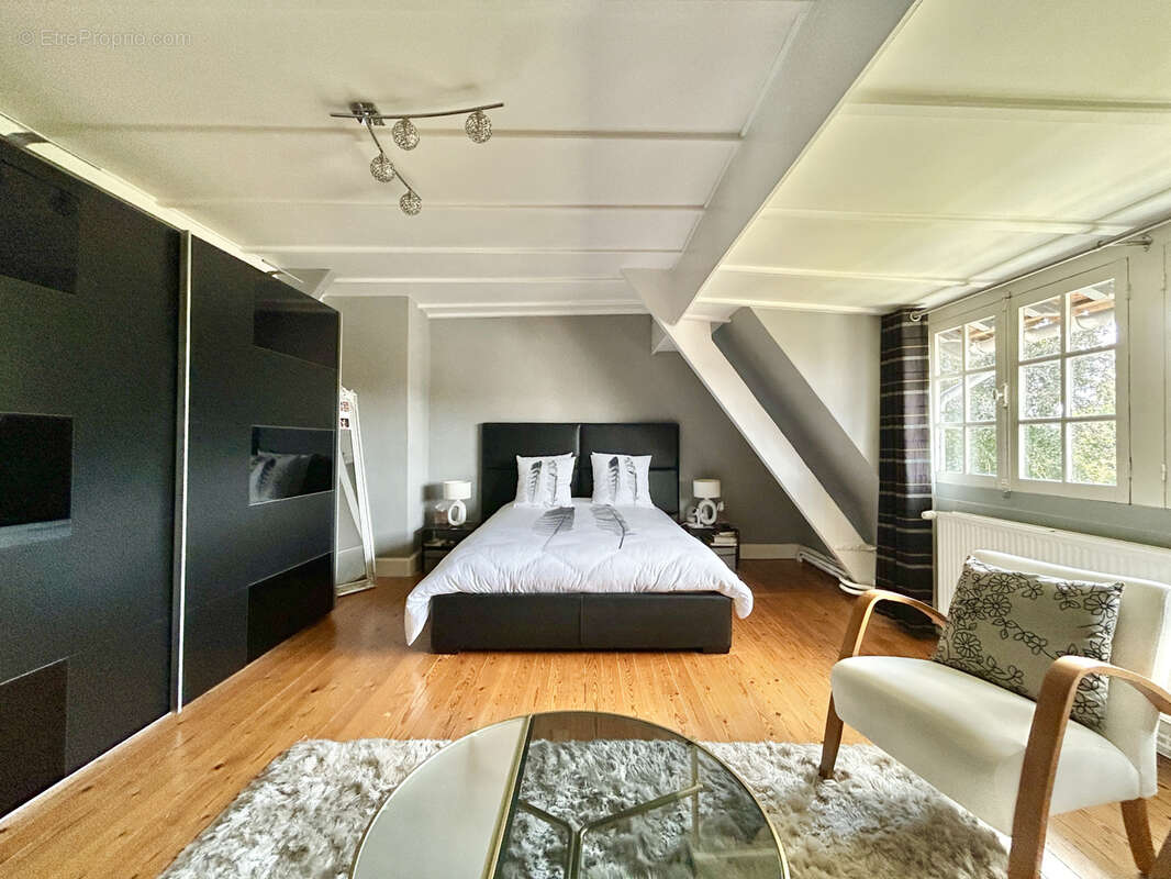 Maison de maitre ! unique ! - photo 18
