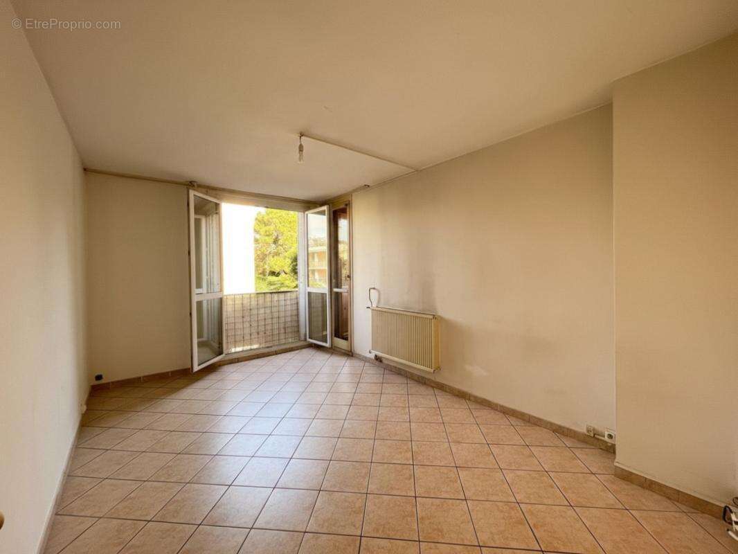 Appartement à MONTELIMAR