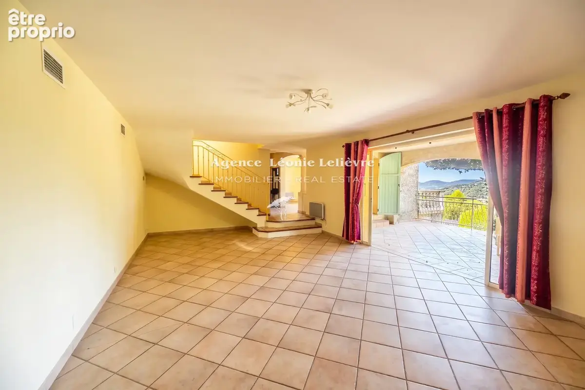 Maison 6 pièces 186 m² à vendre à Les Issambres (83380) - photo 5
