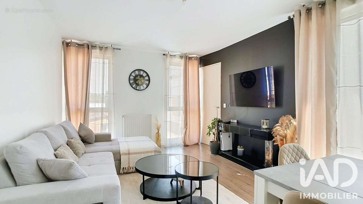 Appartement 64 m² à Aubervilliers  - photo 4