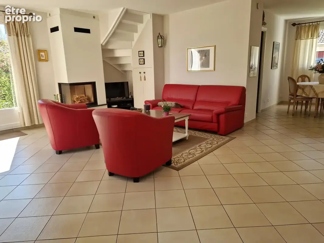 Maison 6 pièces 140 m² à vendre à Guyancourt (78280) - photo 4