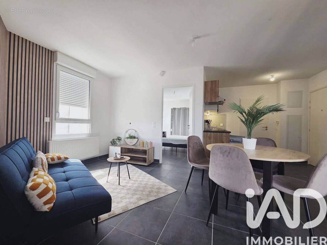 Photo 1 - Appartement à NIMES