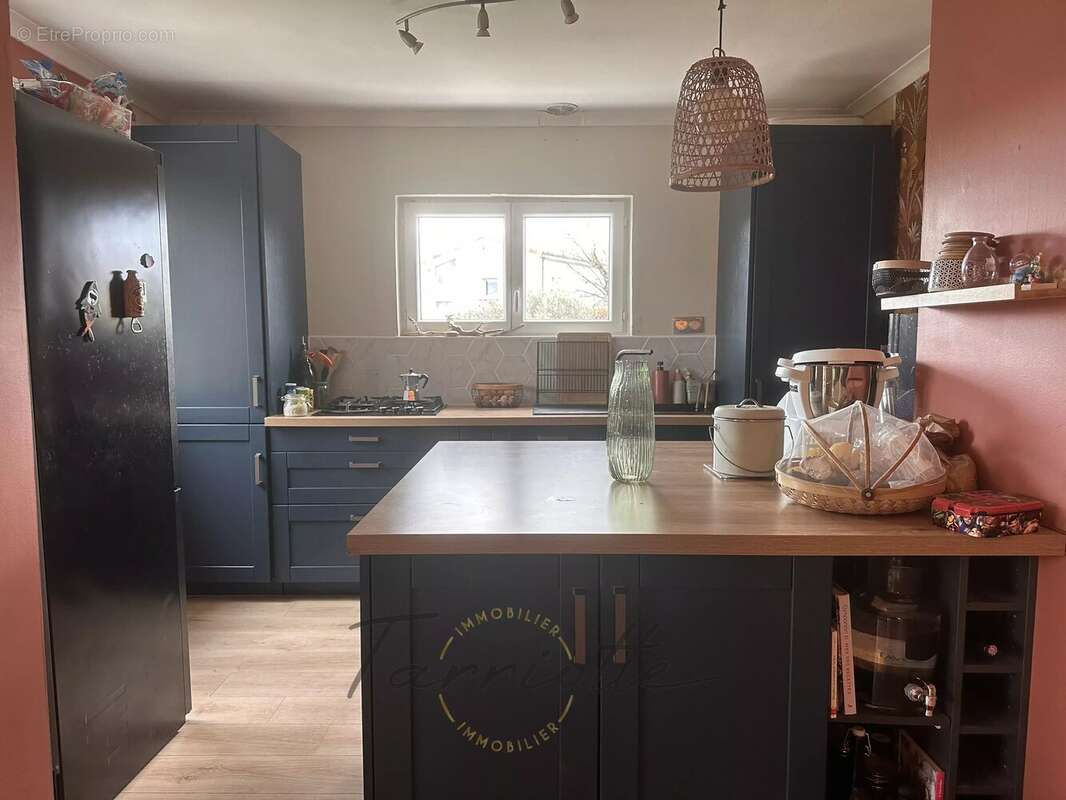 Maison à LA BATIE-ROLLAND