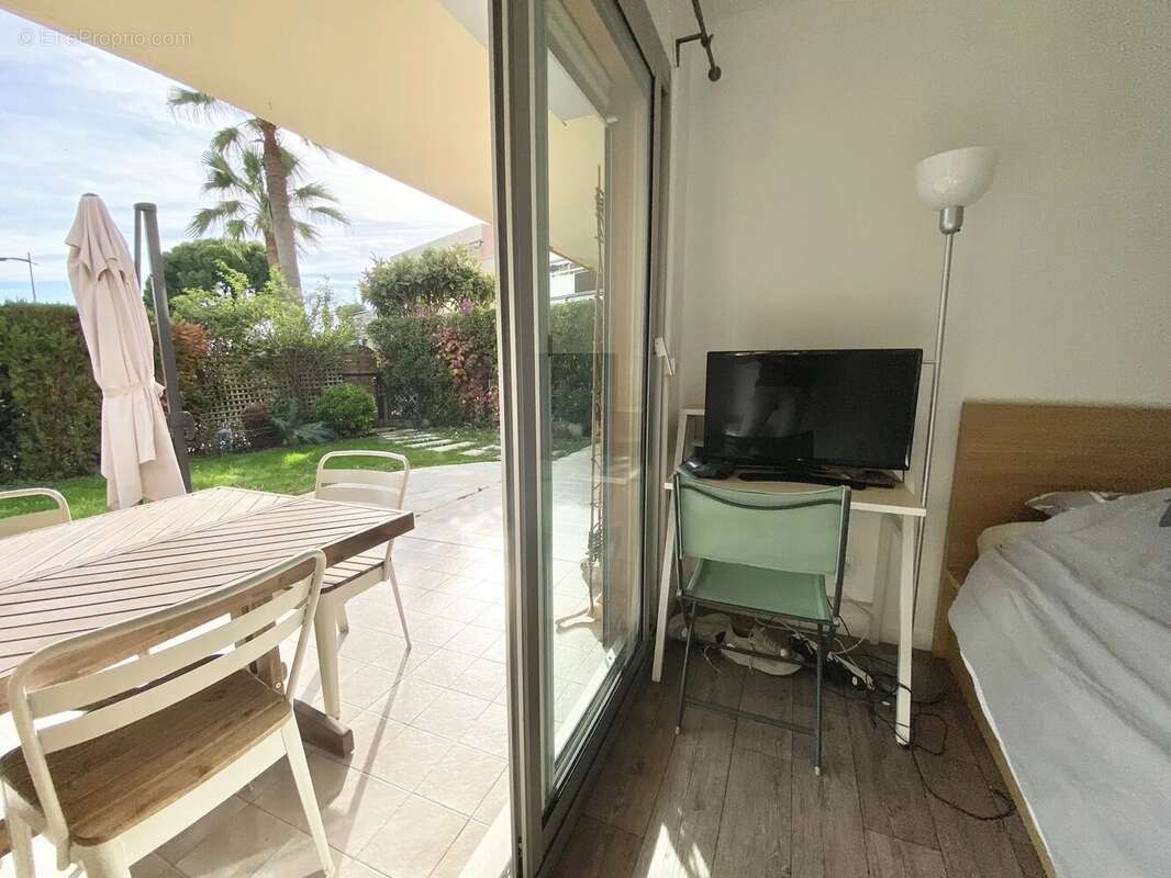 Appartement à ROQUEBRUNE-CAP-MARTIN