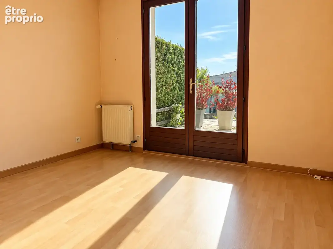 THISE: Maison de plain-pied 105m2 habitables avec grande terrasse - photo 7
