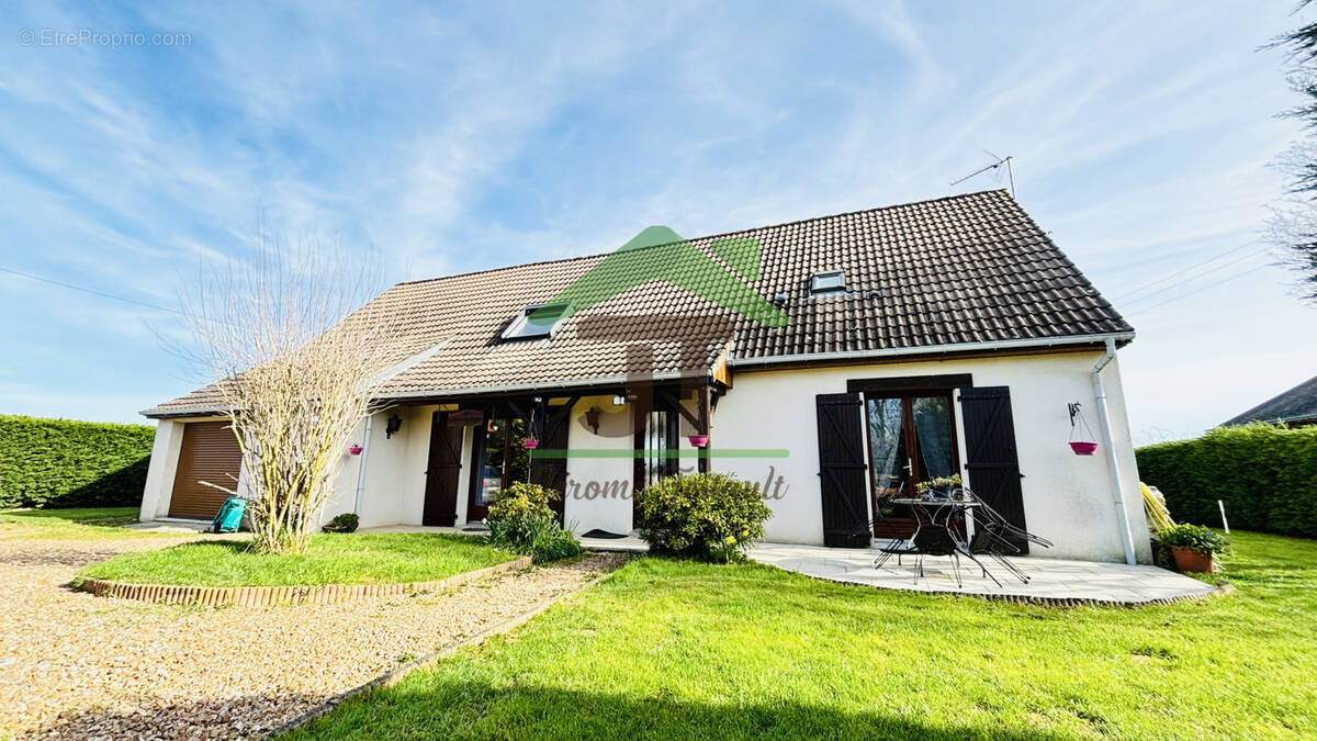 Maison à ARROU