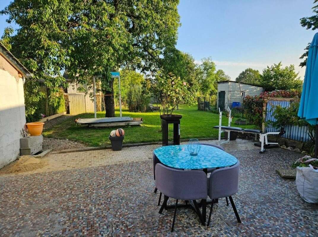 Maison 158 m² à Grazay  - photo 9