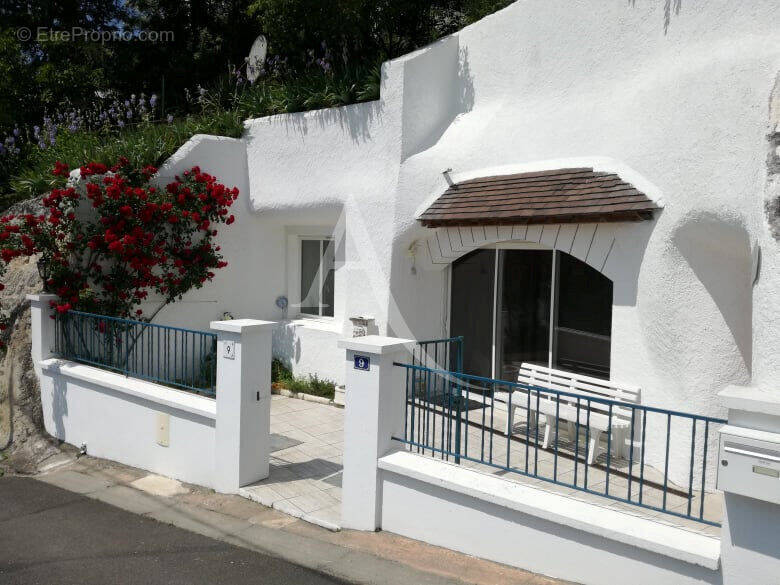 Maison à MONTRICHARD