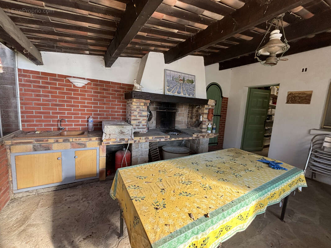 Superbe maison T5 de 162 m2 sur une parcelle de 3 hectares - photo 11