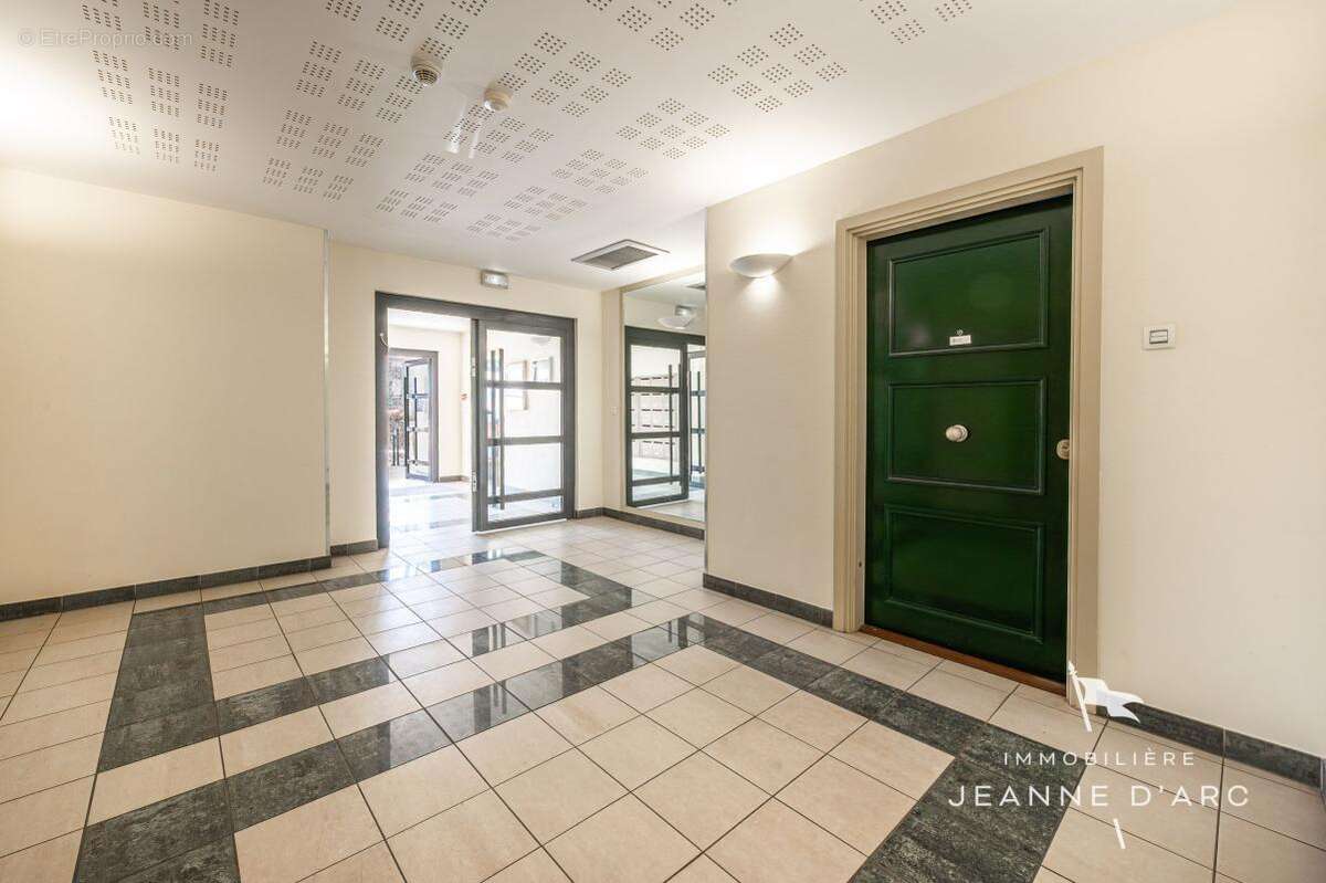 Appartement à VERSAILLES