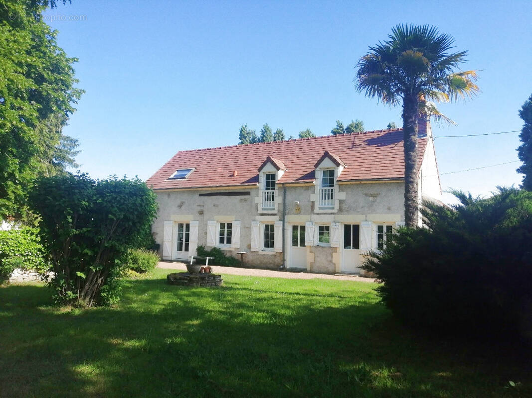 Maison à MAGNY-COURS