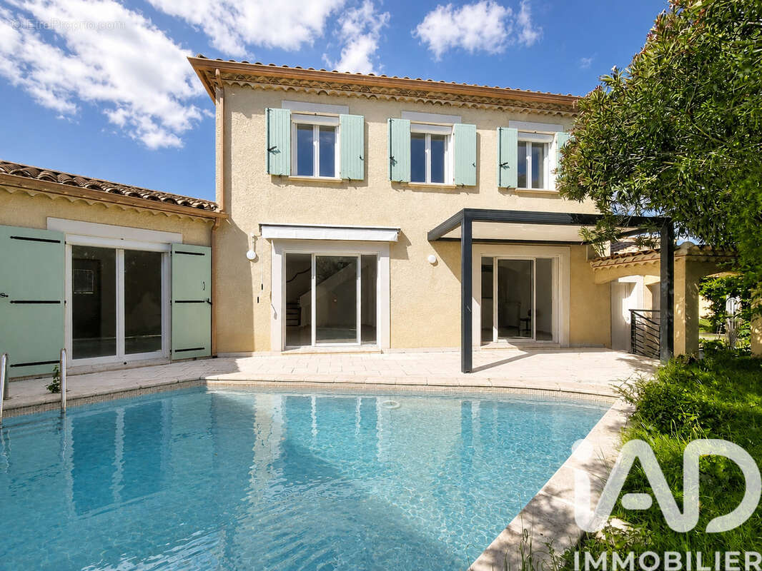 Photo 6 - Maison à AUBORD