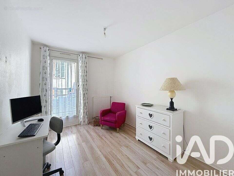 Photo 8 - Appartement à SENS