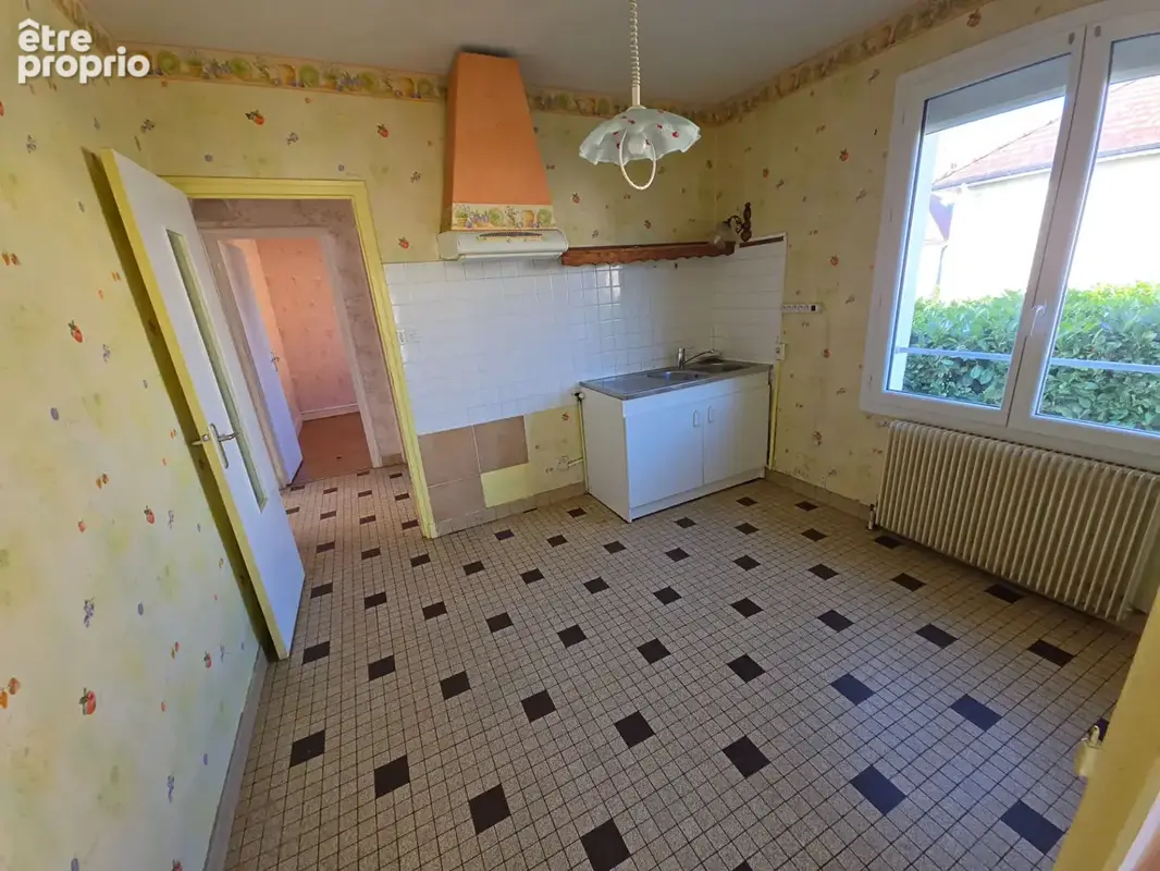 A vendre, maison à Varennes Vauzelles, 2 chambres, jardin, sous-sol. - photo 5
