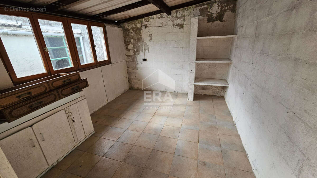 Maison à MERICOURT