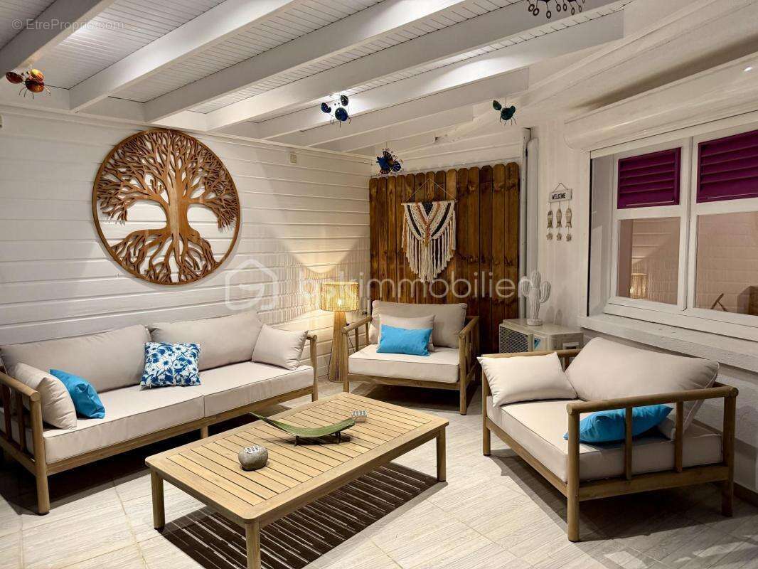 Maison à SAINT-FRANCOIS