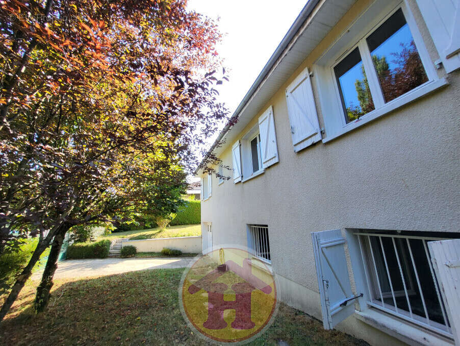 Maison à SAINT-BRICE-SUR-VIENNE