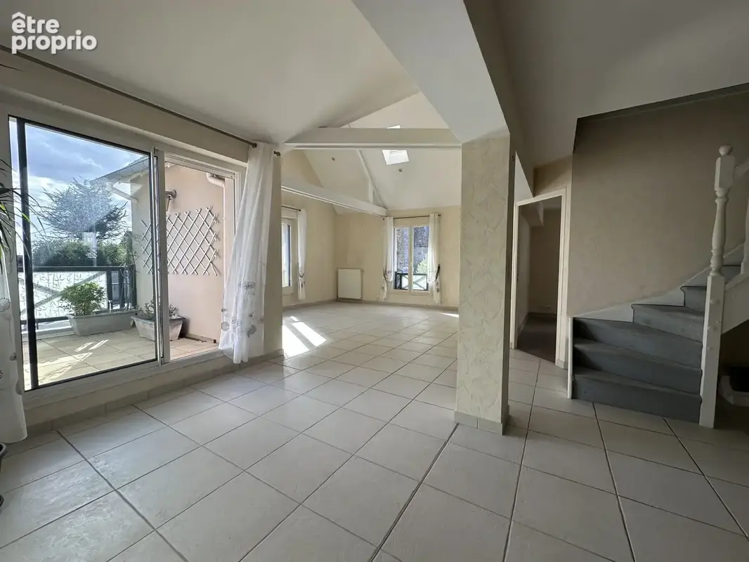 Appartement 5 pièces 138 m² à vendre à La Richardais (35780) - photo 2