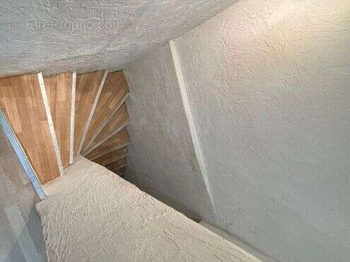 Appartement à MONTAUROUX