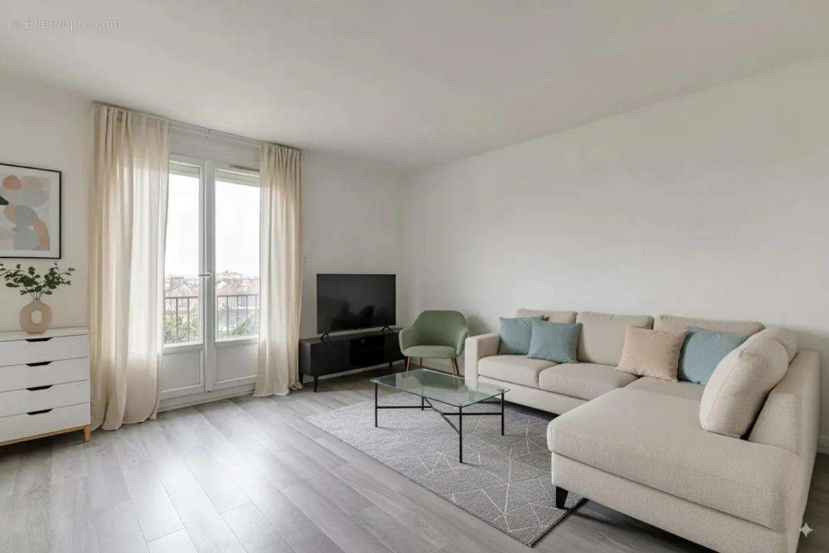 Appartement à LE BOURGET