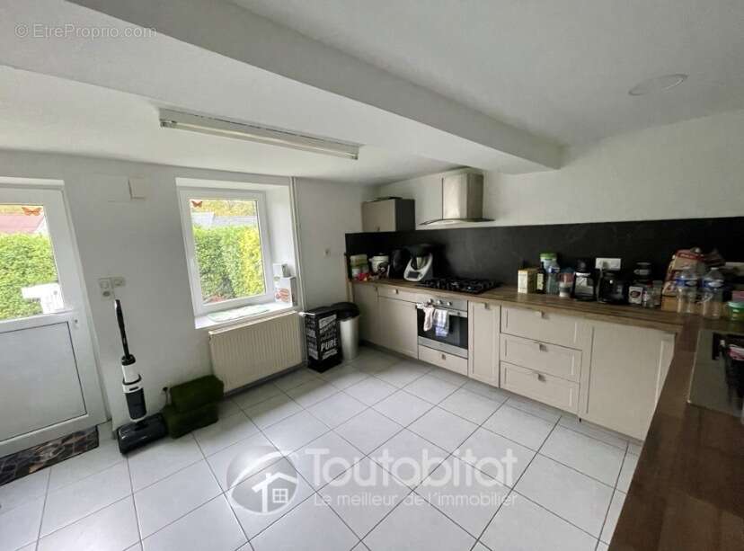 Appartement à LONNY