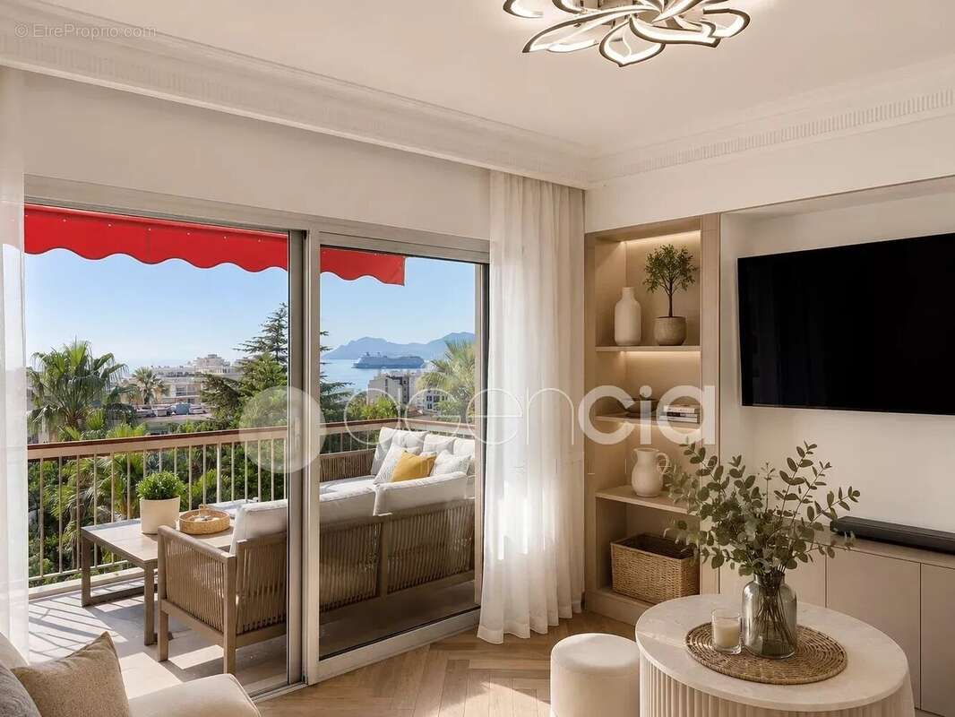 Cannes basse californie  vue mer  t3 de 70 m²  sud  cave  box garage xl en supplément - photo 4