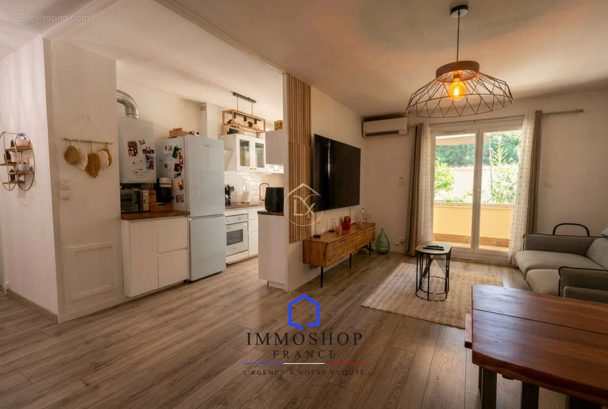Appartement à MARSEILLE-11E