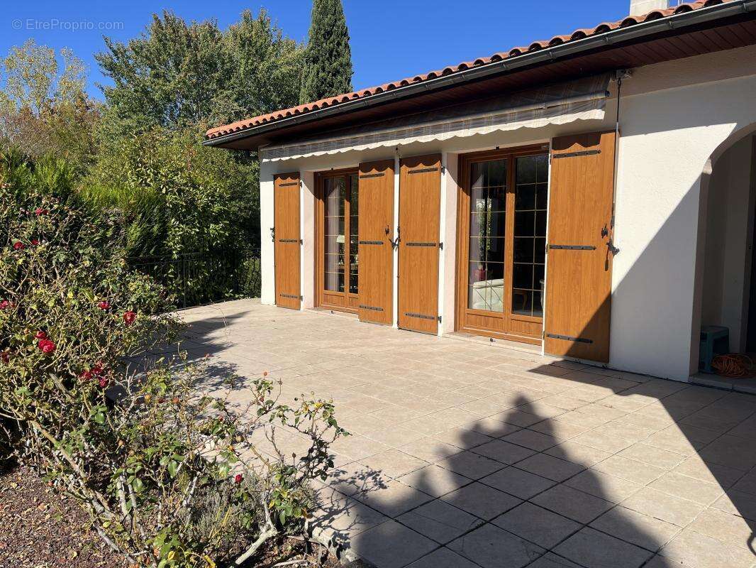 Maison à ARTIGUES-PRES-BORDEAUX