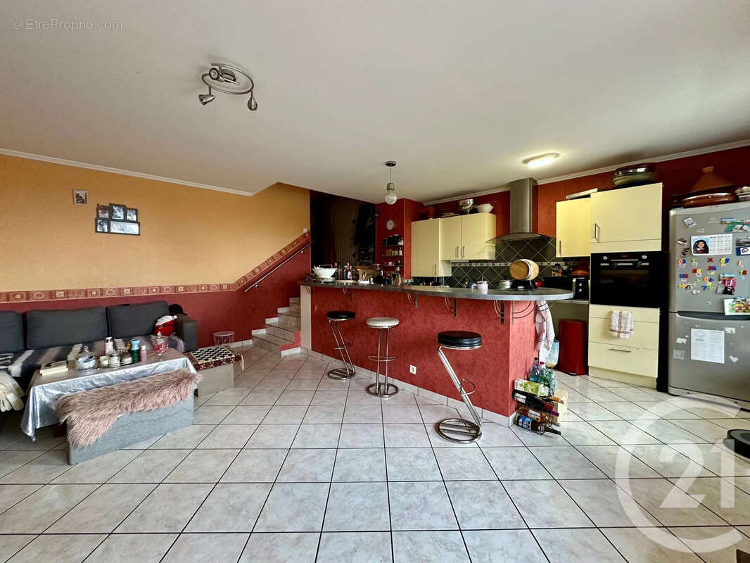 Appartement à THORIGNY-SUR-MARNE