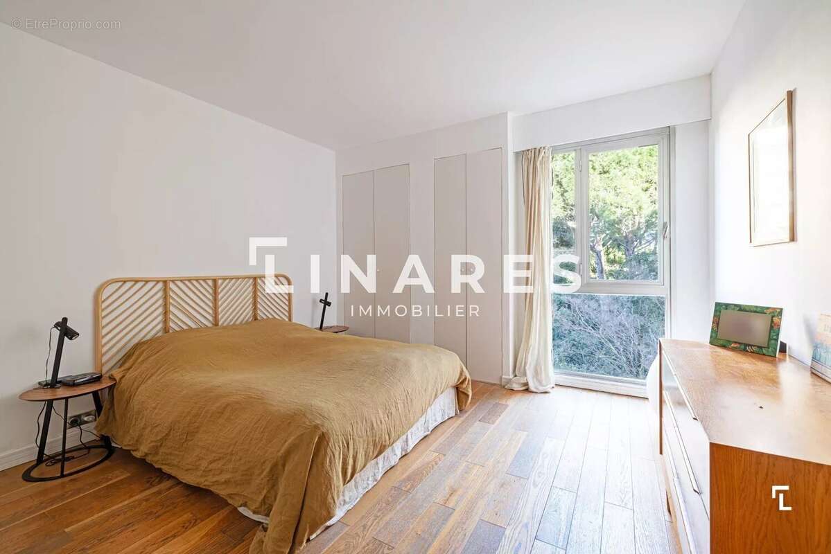 Appartement à MARSEILLE-7E